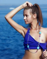 Errotica Archives - 08-008