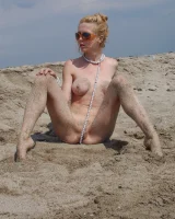 Girls in Nature - 12-0052