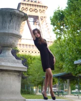 Hegre Art - 04-anna-s-eiffel-tower-annaseiffeltower_022309_004xxxl