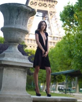 Hegre Art - 18-anna-s-eiffel-tower-annaseiffeltower_022309_018xxxl