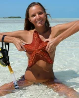 Katya Clover - 35-0036