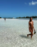 Katya Clover - 40-0041