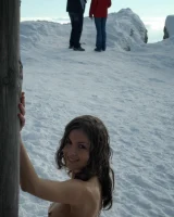 Nude in Russia - 40-241-417-128