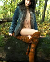 Outdoor Girls in Nature - 97-0097-autumn-girl