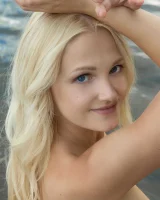 Showy Beauty - 68-showybeauty_0069