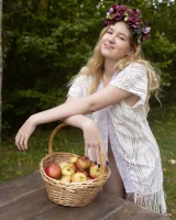 Showy Beauty - 06-nikoleta-vitamins-0007