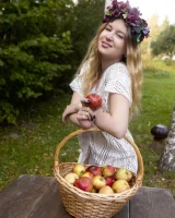 Showy Beauty - 13-nikoleta-vitamins-0014