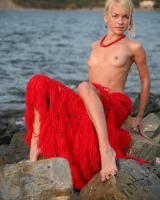 Skokoff - 07-ivetta-hot-stones-008