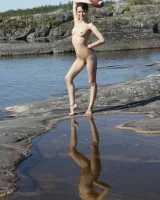 Stunning 18 - 05-0005