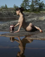 Stunning 18 - 71-0075