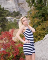 We Are Hairy - 02-Felicia_HikingPussy_002