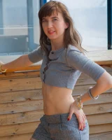 We Are Hairy - 03-Kirina_OutdoorTreeStripping_003