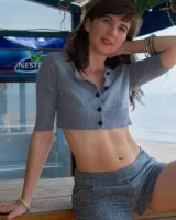 We Are Hairy - 10-Kirina_OutdoorTreeStripping_010